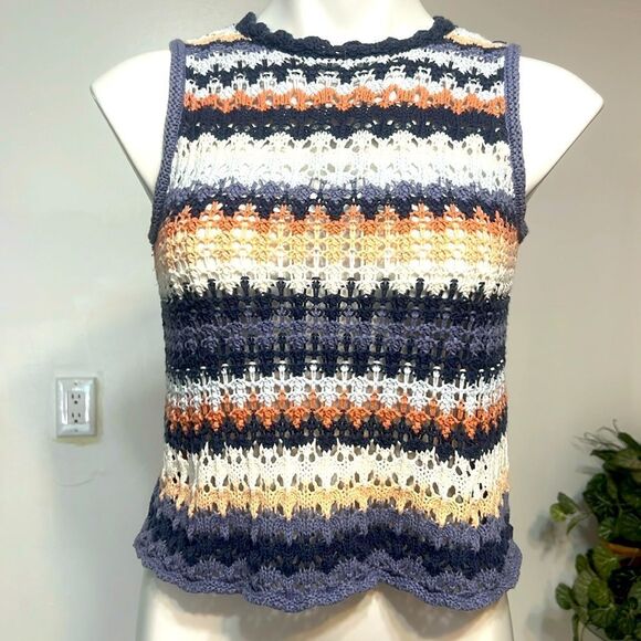 Universal thread crochet top - Picture 1 of 6